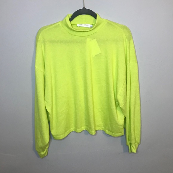 NWT All In Favor Neon Green Mock Neck Sweater Sz M - Picture 6 of 7